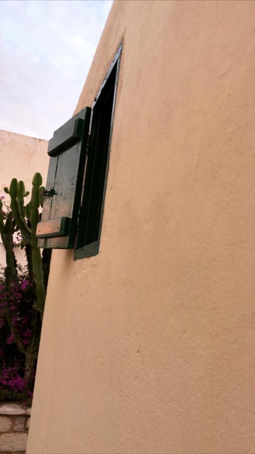 Hypate, Traditional Island Cottage Chalki Town Eksteriør bilde